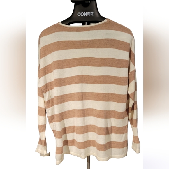 Only-Stripped Sweater-Large - Picture 2 of 6